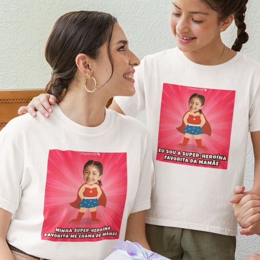 CAMISETA PERSONALIZADA TENHO SUPER-HERÓI / HEROÍNA (PAPAIS / AVÓS / TITIOS / DINDOS)