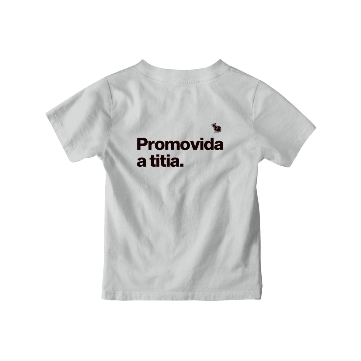 Camiseta infantil cinza com a frase "Promovida a titia."