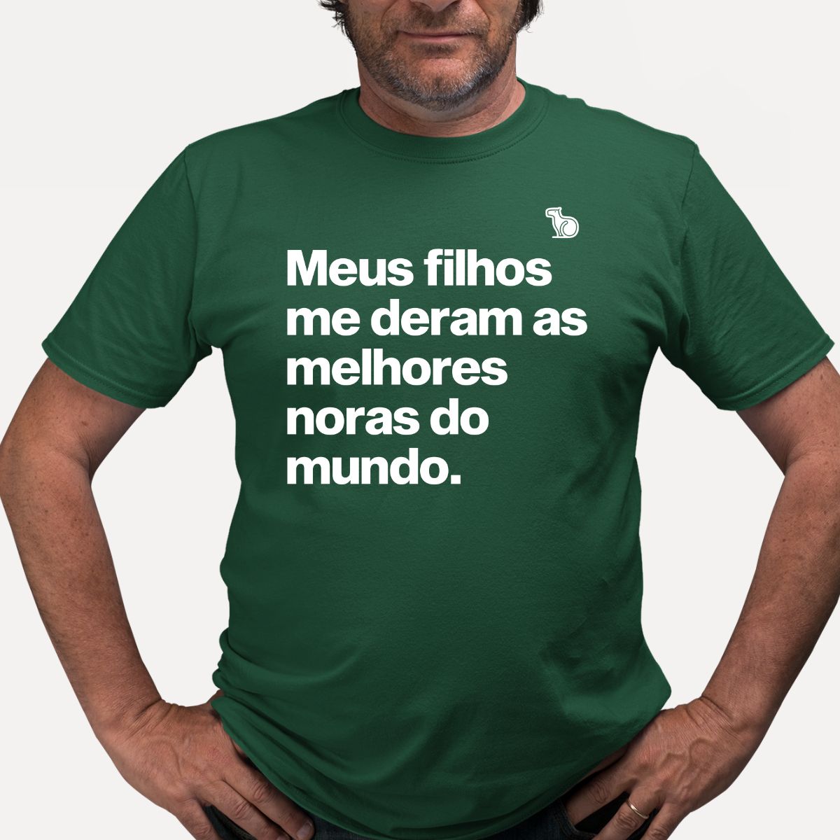 CAMISETA MEUS FILHOS ME DERAM AS MELHORES NORAS DO MUNDO