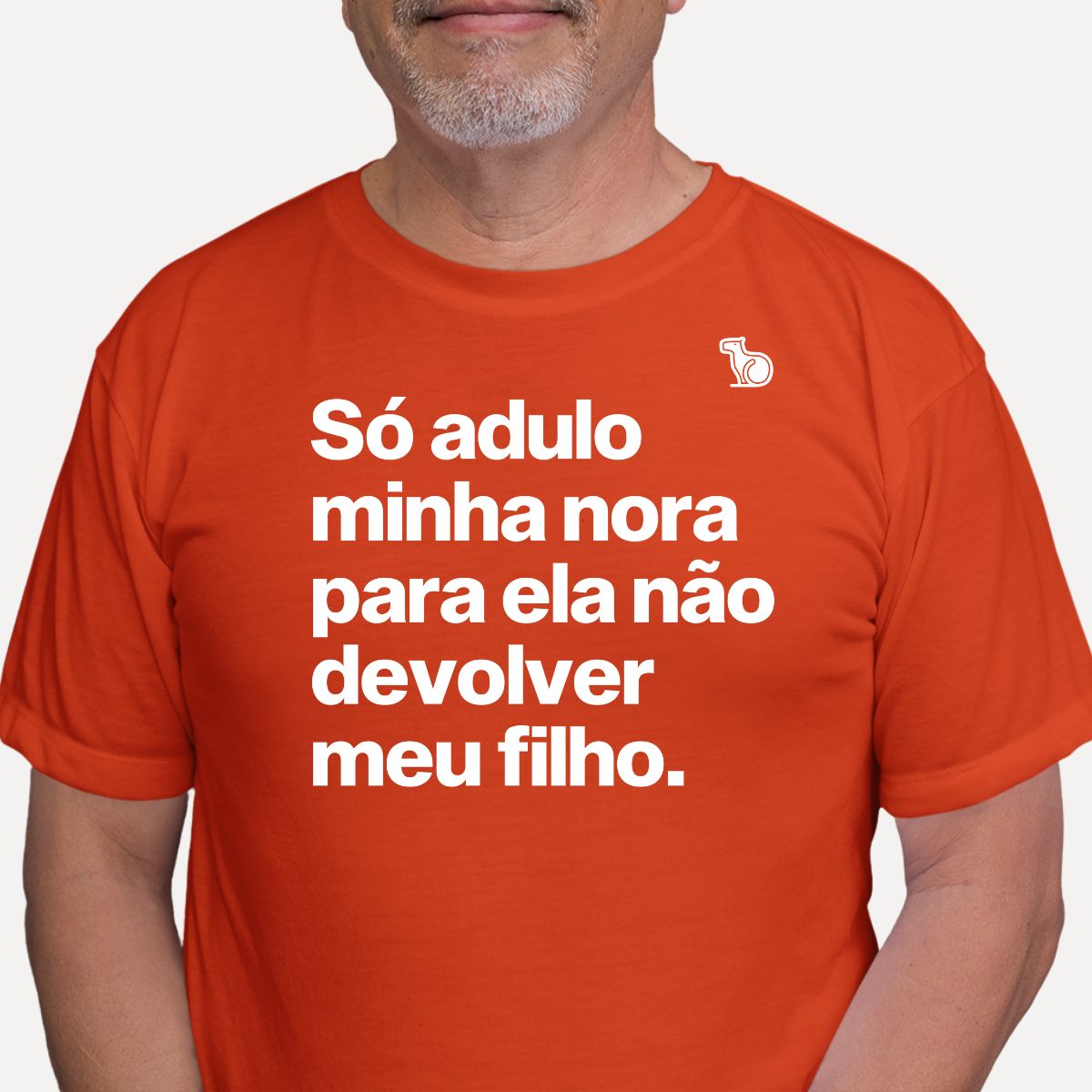 CAMISETA EU ADULO MEU GENRO / NORA