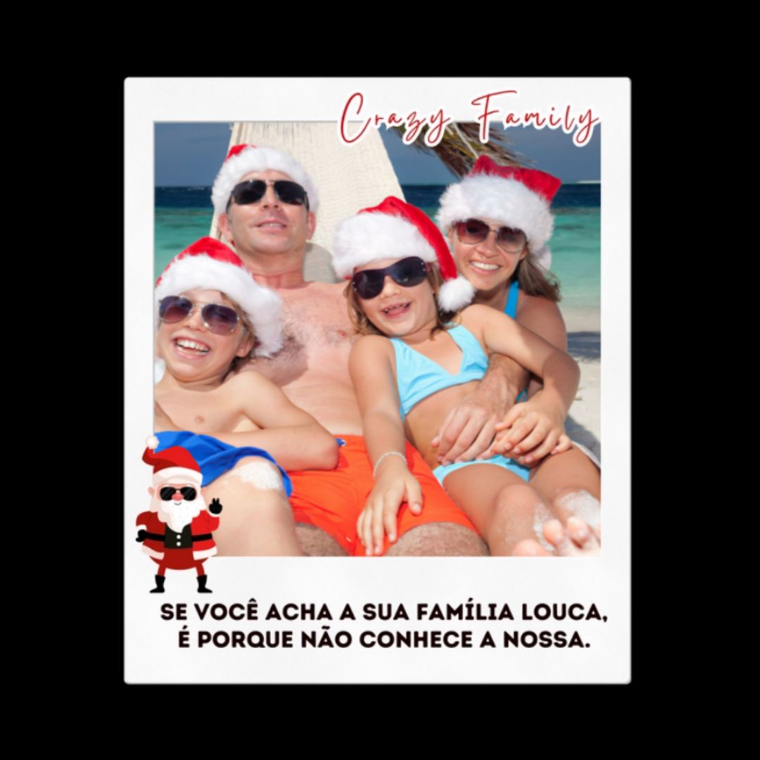 CAMISETA INFANTIL PERSONALIZADA MINHA FAMÍLIA É LOUCA