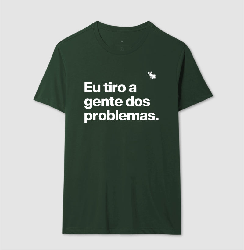 CAMISETA CASAL EU TIRO A GENTE DOS PROBLEMAS