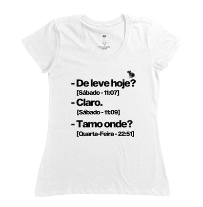 CAMISETA CARNAVAL NUNCA É DE LEVE