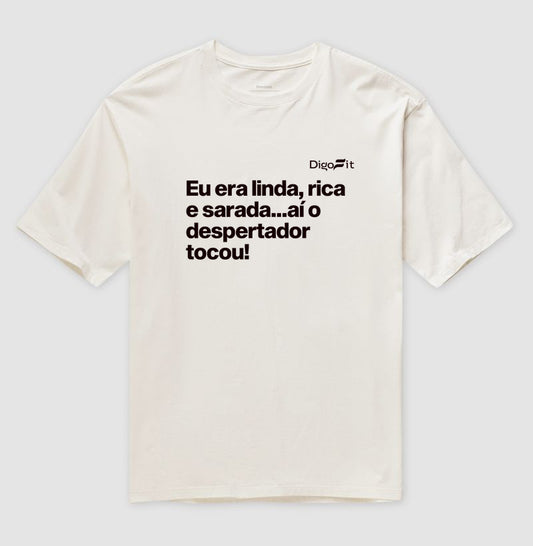 OVERSIZED ACADEMIA LINDA RICA E SARADA
