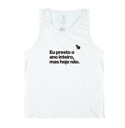 CAMISETA REGATA CARNAVAL EU PRESTO O ANO TODO