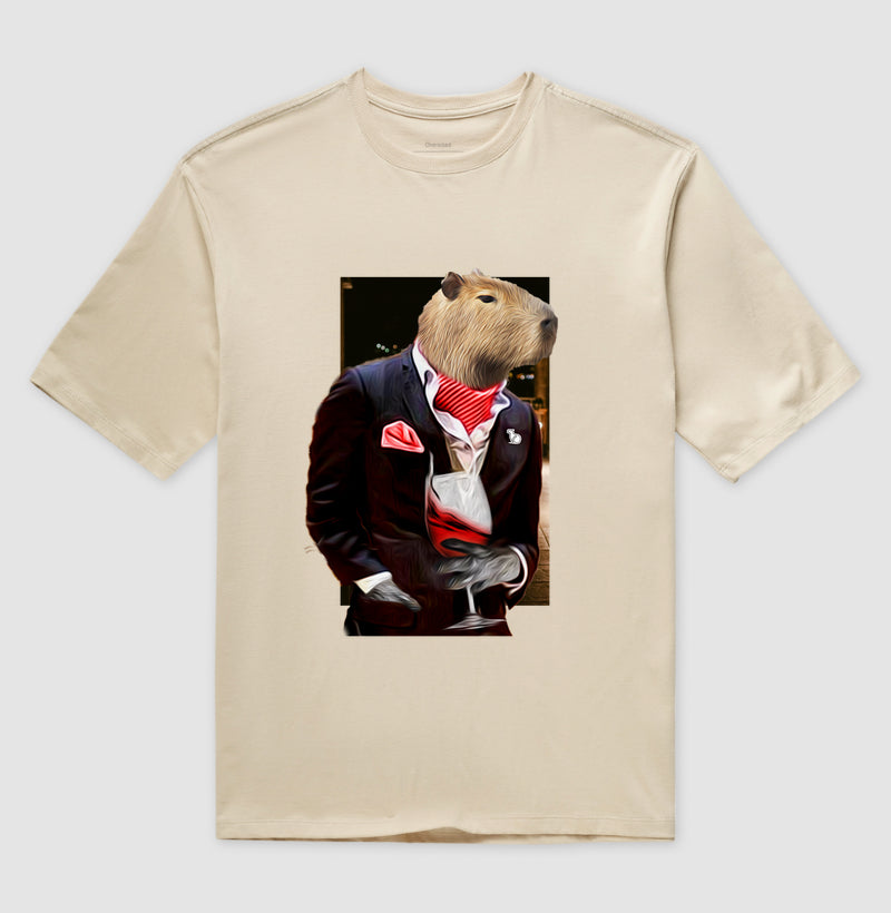 CAMISETA OVERSIZED CAPIVARA ELEGANTE