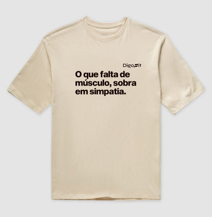 FALTA DE MÚSCULO E SOBRA SIMPATIA