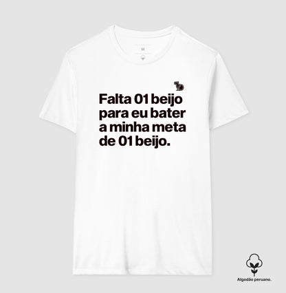 CAMISETA PRIME CARNAVAL FALTA UM BEIJO PARA BATER MINHA META