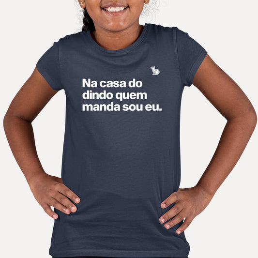 CAMISETA INFANTIL EU MANDO NA CASA DO DINDO