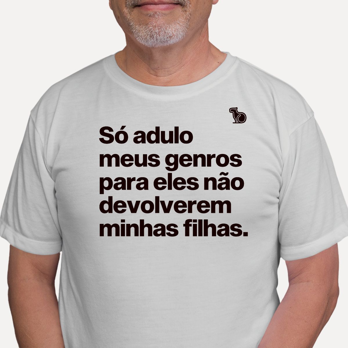 CAMISETA SÓ ADULO MEUS GENROS PARA ELES NÃO DEVOLVEREM MINHAS FILHAS