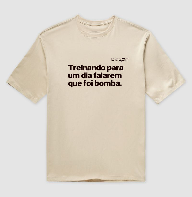 OVERSIZED ACADEMIA TREINANDO PARA FALAREM QUE FOI BOMBA