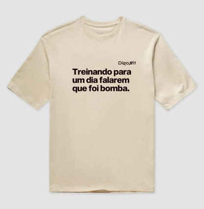 OVERSIZED ACADEMIA TREINANDO PARA FALAREM QUE FOI BOMBA