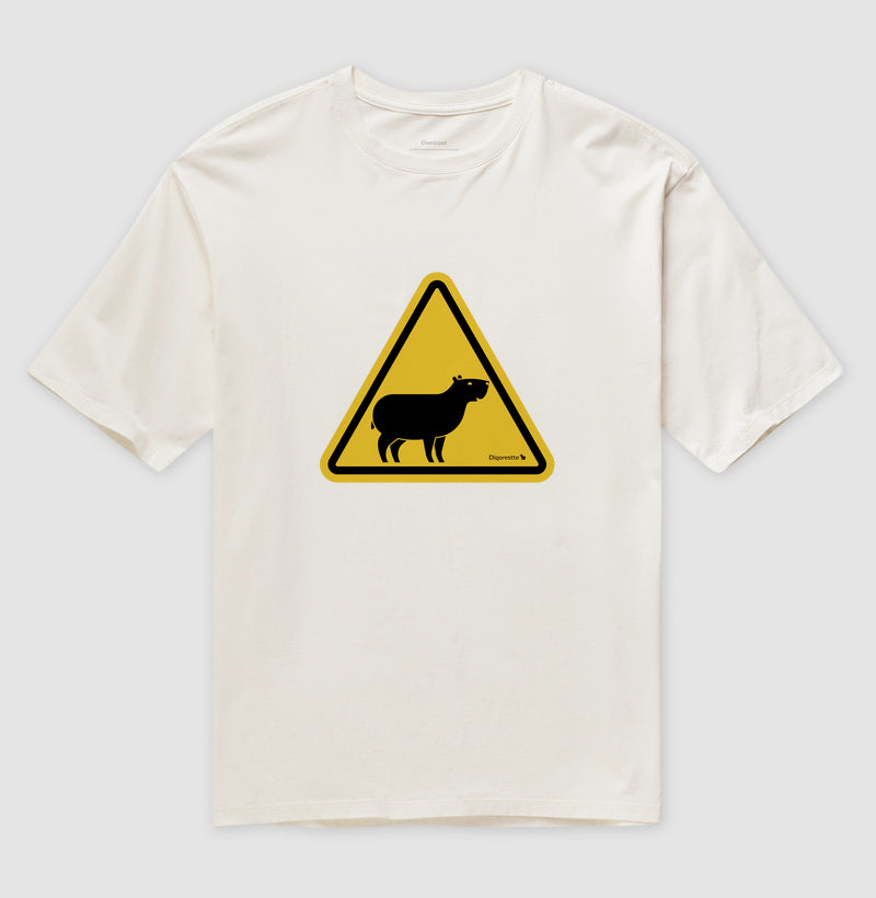 CAMISETA OVERSIZED CUIDADO CAPIVARA